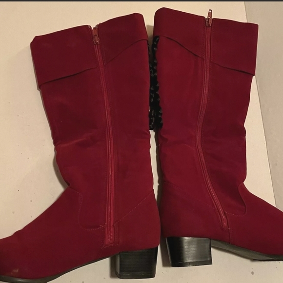 Classique Red & Black Satin Ribbon Boots SZ: US 9 - Picture 2 of 7